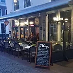 Cafe Restaurant Hotel De Mug